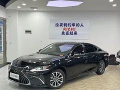 2022 Lexus ES 200 Excellence, чёрный — фото 1
