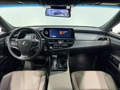 2022 Lexus ES 200 Excellence, чёрный — фото 12