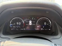 2021 Toyota Camry 2.5G Luxury, чёрный — фото 10