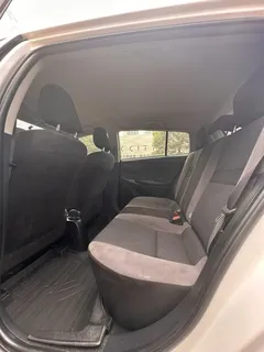 2022 Toyota Vios FS 1.5L CVT CARE, белый — фото 4