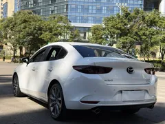 2022 Mazda Mazda3 2.0L AT, белый — фото 4
