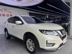2023 Nissan X-Trail Classic 2.0L 2WD Premium, белый — фото 2