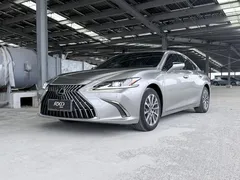 2022 Lexus ES 200 Excellence — фото 1
