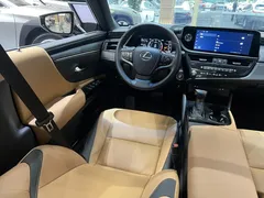2022 Lexus ES 200 Excellence — фото 13