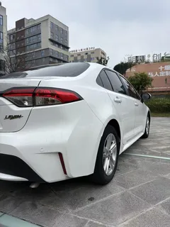 2022 Toyota Levin TNGA 1.5L Entry, белый — фото 14