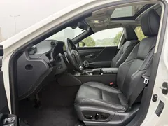 2021 Lexus ES 200 Luxury, белый — фото 2