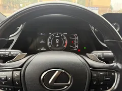 2021 Lexus ES 200 Luxury, белый — фото 4
