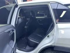2022 Toyota Wildlander 2.0L 2WD Luxury, белый — фото 4