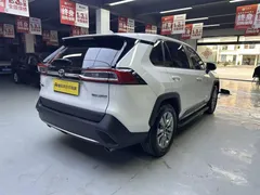 2022 Toyota Wildlander 2.0L 2WD Luxury, белый — фото 7