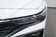 2023 Hyundai Elantra 1.5L CVT GLX Elite, белый — фото 5