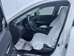 2023 Toyota Venza 2.0L CVT 2WD Luxury, белый — фото 8