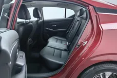 2022 Nissan Sylphy 1.6L XL CVT, красный — фото 18
