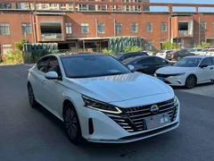 2022 Nissan Teana 2.0L XL-Upr Premium, белый — фото 3