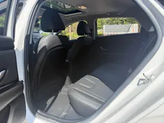 2022 Hyundai Elantra 1.5L CVT LUX Premium, белый — фото 6
