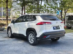 2023 Toyota Frontlander 2.0L CVT Elite, белый — фото 13