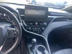 2021 Toyota Camry 2.0G Luxury, чёрный — фото 23