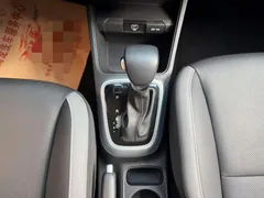 2021 Kia Yipao 1.4L CVT Sunroof, белый — фото 16