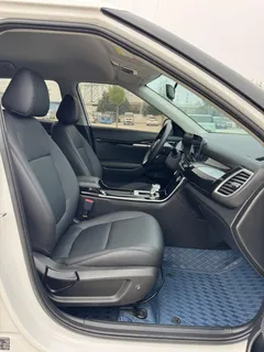 2023 Kia Seltos 1.5L IVT Comfort, белый — фото 18