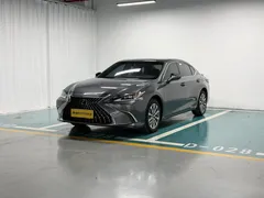 2022 Lexus ES 200 Excellence — фото 1