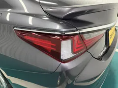 2022 Lexus ES 200 Excellence — фото 20
