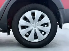 2022 Toyota Yaris L Zhixuan X 1.5L CVT Leading Plus, красный — фото 16