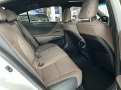 2022 Lexus ES 200 Excellence, белый — фото 8