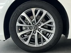 2022 Lexus ES 200 Excellence, белый — фото 21