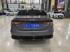 2023 Kia Cerato 1.5L IVT Luxury — фото 5
