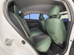 2022 Toyota Yaris L Zhixuan 1.5L CVT Leading Plus, белый — фото 12