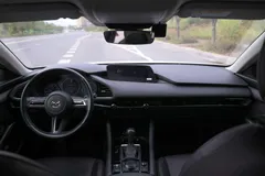 2022 Mazda Mazda3 2.0L AT, белый — фото 6