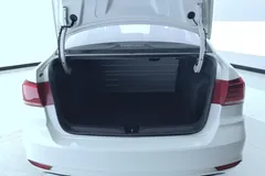 2021 Volkswagen Santana 1.5L MT Fashion, белый — фото 11