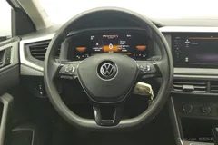 2023 Volkswagen Polo Plus 1.5L AT, белый — фото 15