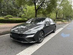 2023 Hyundai Elantra 1.5L CVT TOP Flagship — фото 1