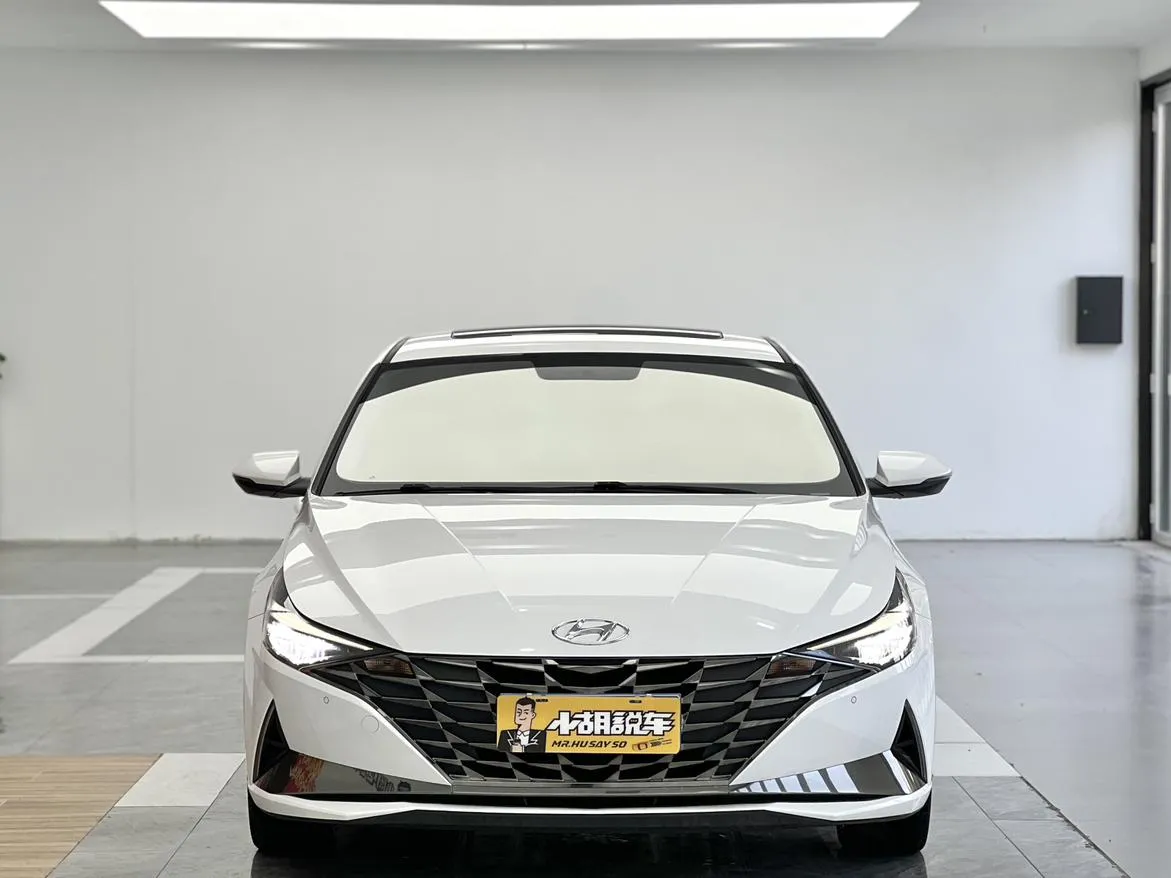 2022 Hyundai Elantra 1.5L CVT GLX Elite