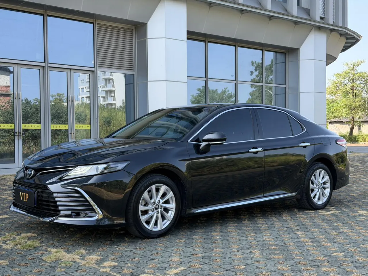 2023 Toyota Camry 2.0G Luxury