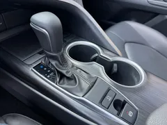 2023 Toyota Camry 2.0G Luxury, чёрный — фото 17