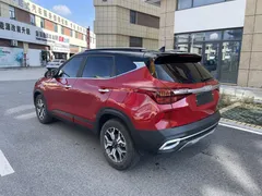 2021 Kia Seltos 1.5L CVT Trend, красный — фото 6
