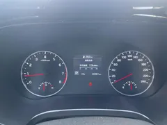 2021 Kia Seltos 1.5L CVT Trend, красный — фото 8