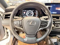 2022 Lexus ES 200 Excellence, белый — фото 12