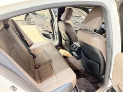 2022 Lexus ES 200 Excellence, белый — фото 23
