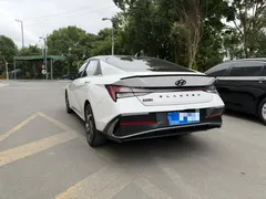 2023 Hyundai Elantra 1.5L CVT GLX Elite, белый — фото 11