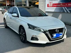 2021 Nissan Teana 2.0L XL Comfort, белый — фото 3