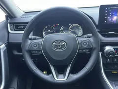 2023 Toyota RAV4 2.0L CVT 2WD Fashion Plus, чёрный — фото 11