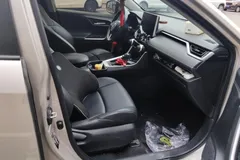 2022 Toyota Wildlander 2.0L 2WD Luxury Plus — фото 6