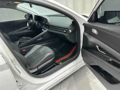 2023 Hyundai Elantra 1.5L CVT GLX Elite, белый — фото 16