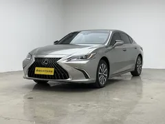 2022 Lexus ES 200 Luxury — фото 1