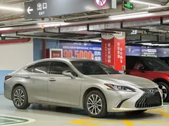 2022 Lexus ES 200 Excellence — фото 3