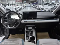 2023 Geely Emgrand 4th Gen Champion 1.5L CVT Flagship — фото 10