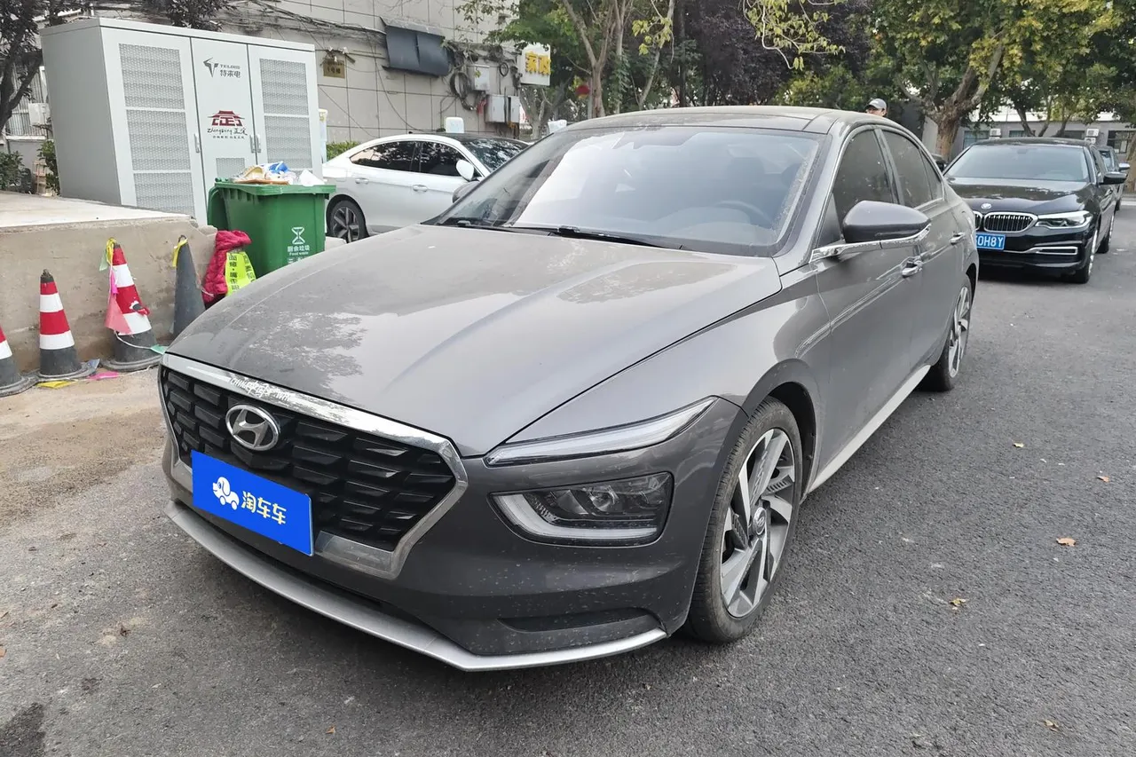 2021 Hyundai Mistra 1.8L MPi CVT Premium LUX