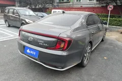 2021 Hyundai Mistra 1.8L MPi CVT Premium LUX — фото 9